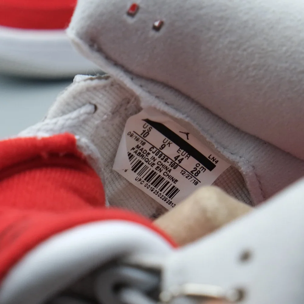 Jordan Air Jordan 3 Retro TH SP Mens 10 White Red Tinker Air Max 1 CJ0939-100